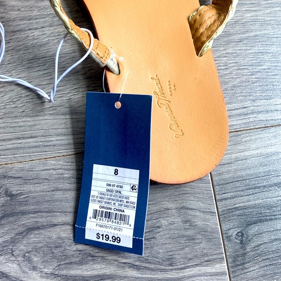 Universal Thread Women’s Opal Sandal - Picture 7 of 7